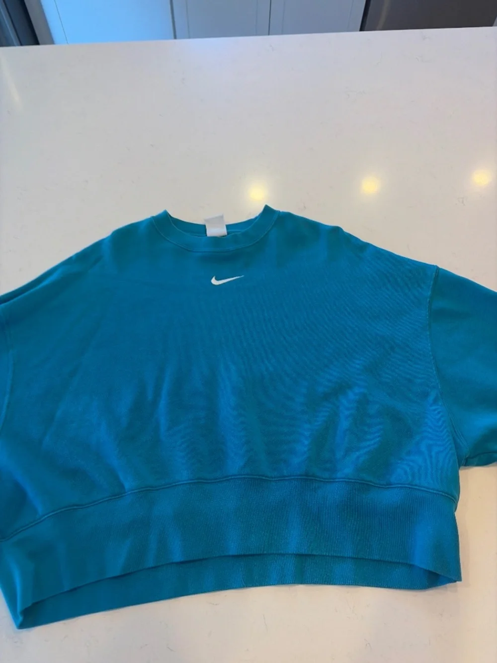 Nike woman’s sweatshirt